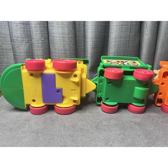 Fisher Price Little People Zoo Safari Train Music Sounds 5 Animals Lot Toy - Picture 9 of 12